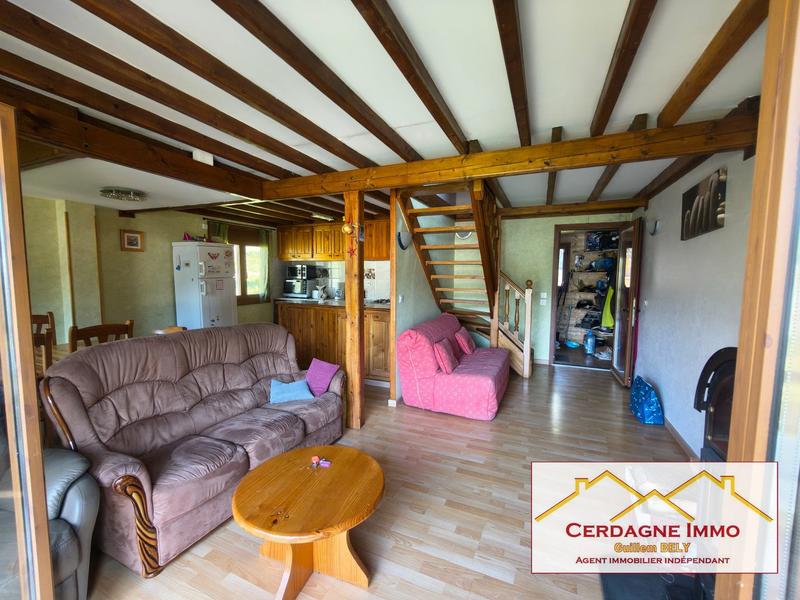 Maison - 90 m² - 5 pièces