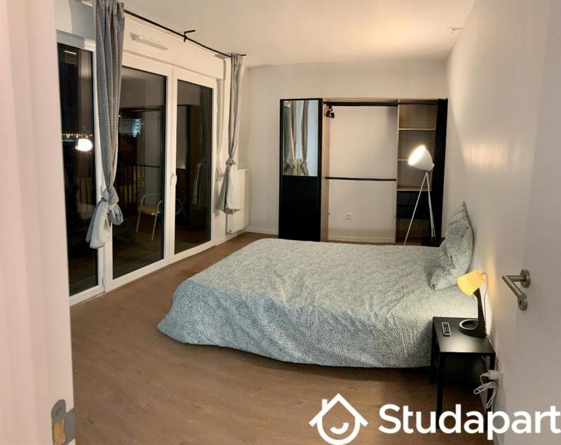 Chambre - 9 m² - 1 pièce