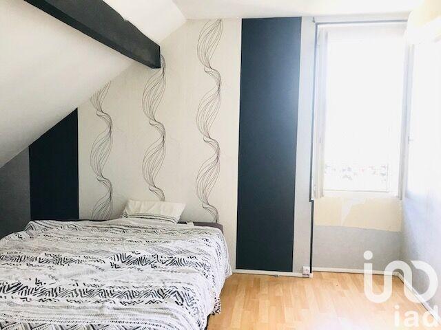 Maison - 93 m² - 5 pièces