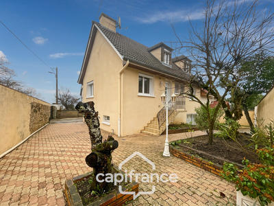 Maison - 130 m² - 5 pièces