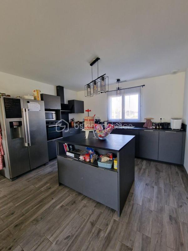 Villa - 94 m² - 4 pièces