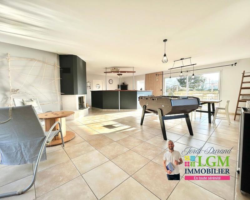 Maison - 129 m² - 5 pièces