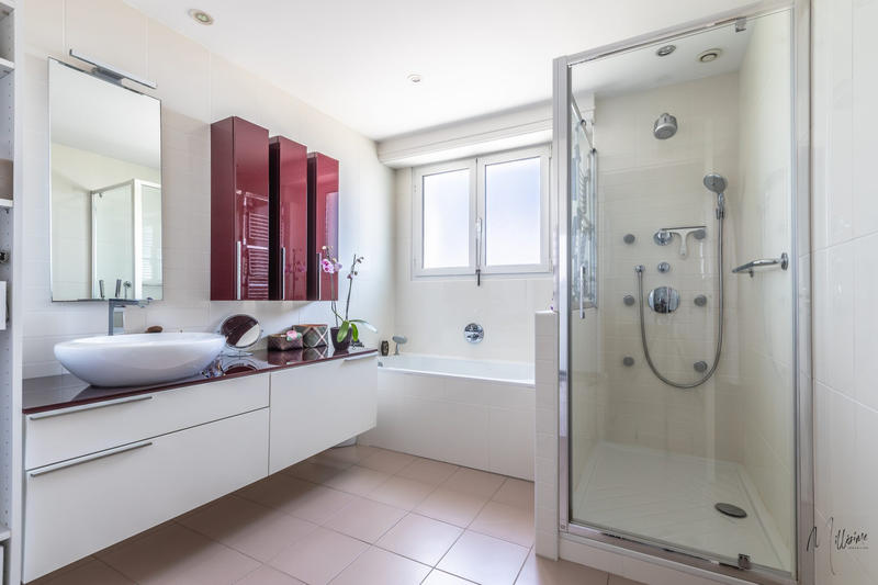 Appartement - 81 m² - 3 pièces