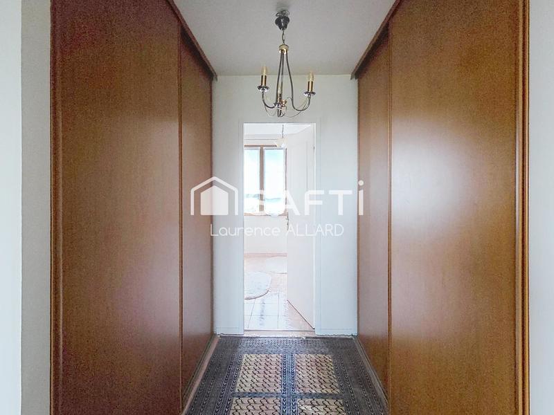 Maison - 184 m² - 7 pièces