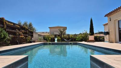 Maison - 114 m² - 5 pièces