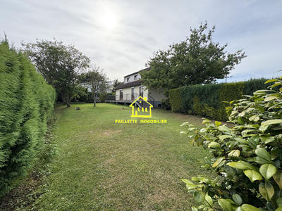 Maison - 150 m² - 6 pièces