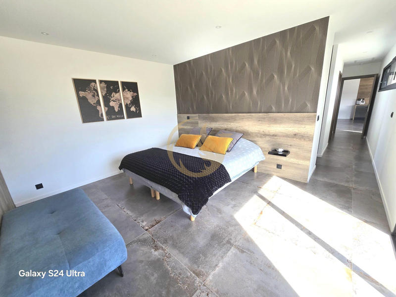 Maison contemporaine - 165 m² - 5 pièces