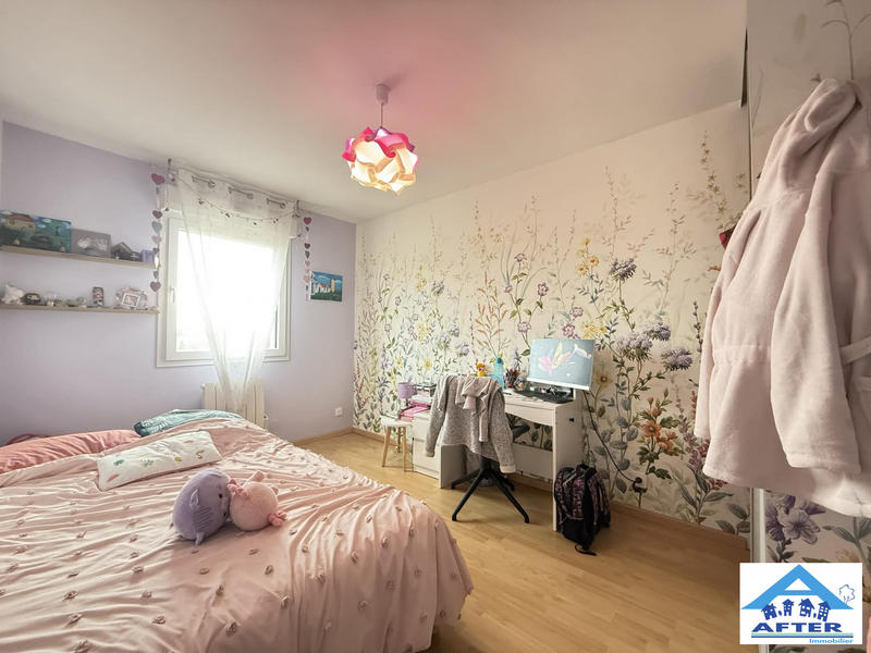 Maison - 102 m² - 6 pièces