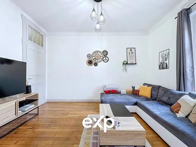 Appartement - 75 m² - 3 pièces