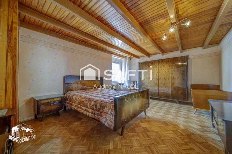 Maison - 140 m² - 5 pièces