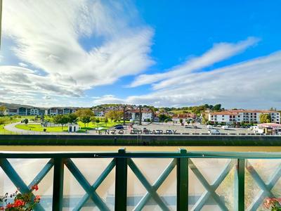 Appartement - 77 m² - 3 pièces