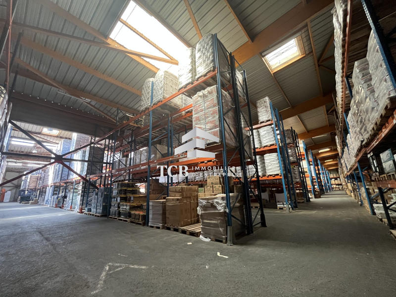 Local d'activités - 5 584 m²