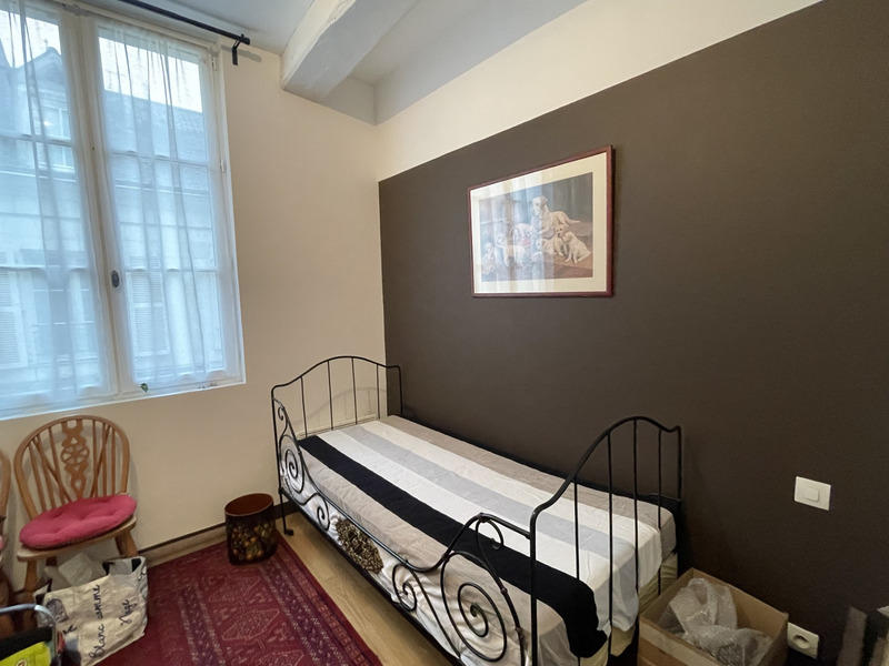 Appartement bourgeois - 93 m² - 6 pièces