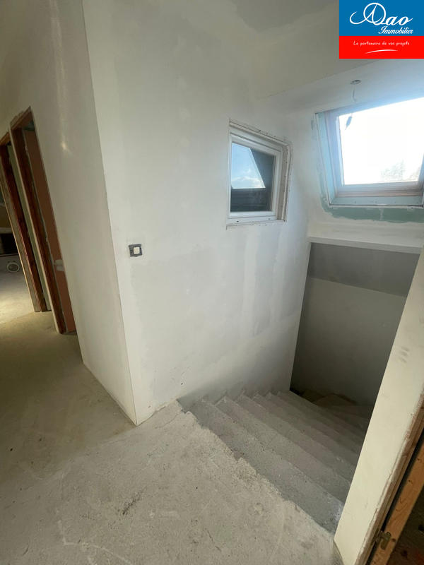 Maison - 170 m² - 6 pièces