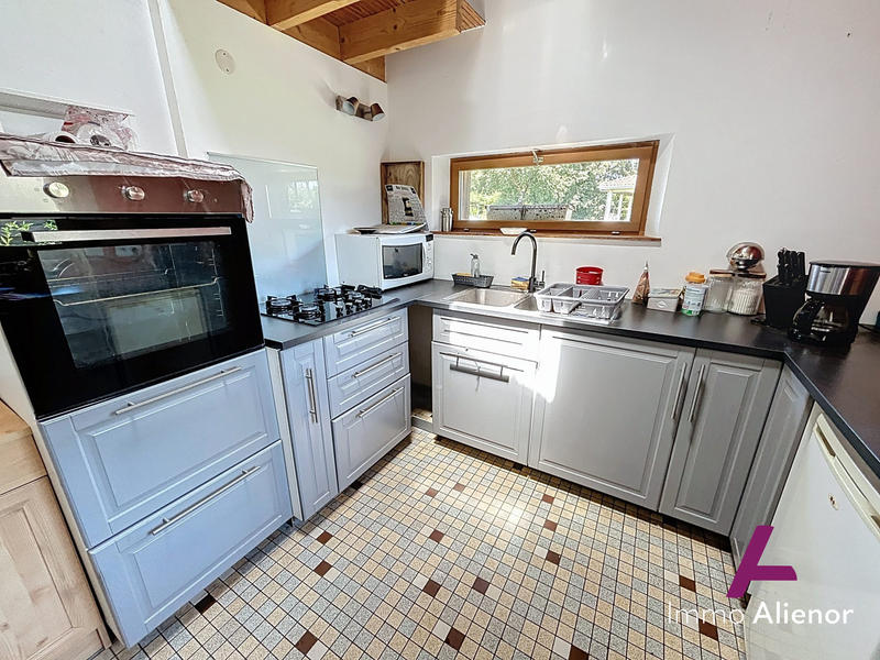 Maison - 80 m² - 3 pièces