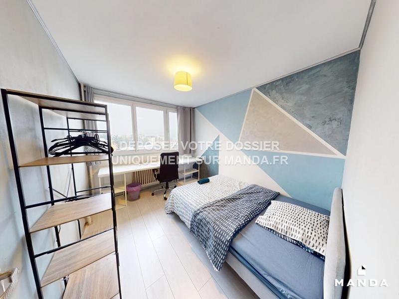 Chambre - 10 m² - 5 pièces