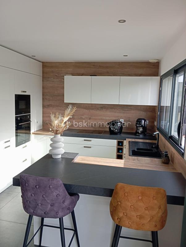 Maison - 127 m² - 7 pièces