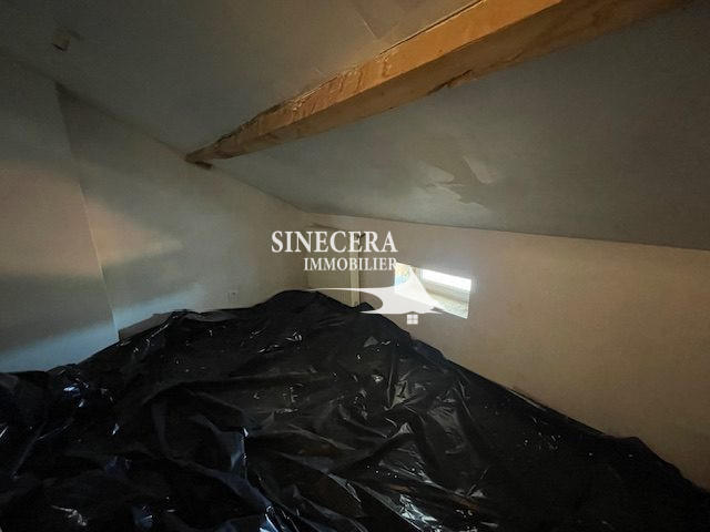 Maison - 195 m² - 5 pièces