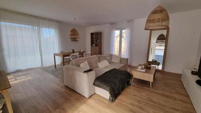 Maison - 86 m² - 4 pièces