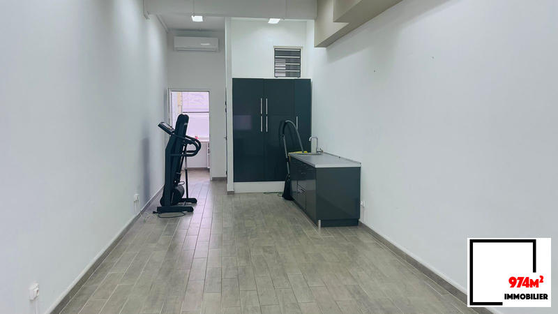 Local d'activités - 45 m²