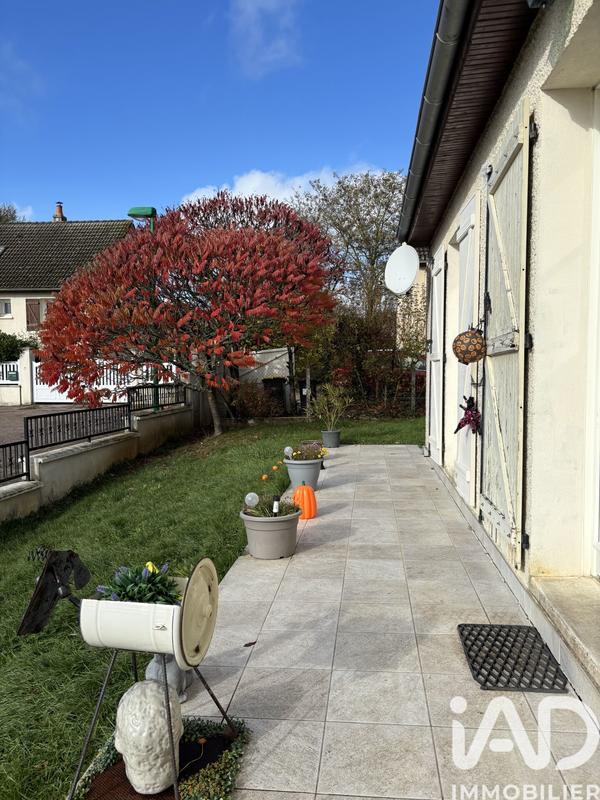 Maison - 94 m² - 5 pièces