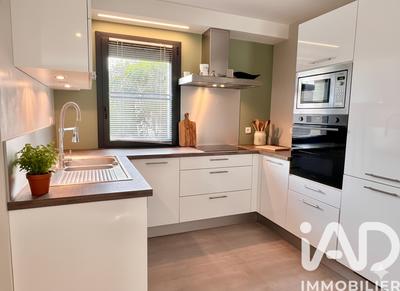 Maison - 113 m² - 5 pièces