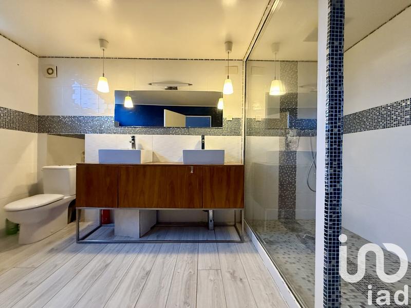 Maison de ville - 278 m² - 7 pièces