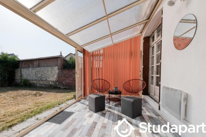 Chambre - 15 m² - 1 pièce