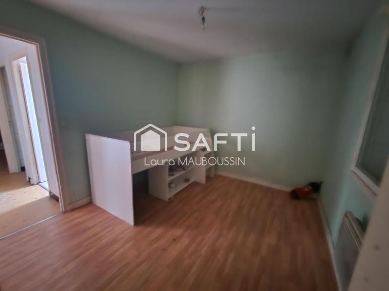 Maison - 99 m² - 7 pièces