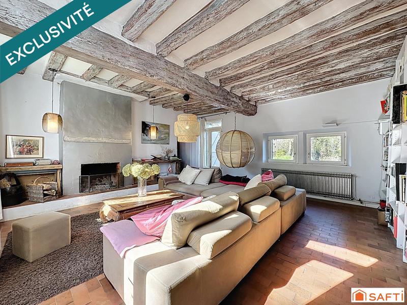 Maison - 222 m² - 8 pièces