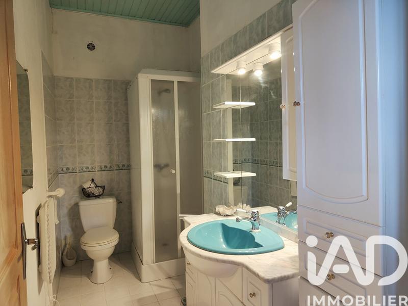 Maison - 225 m² - 6 pièces