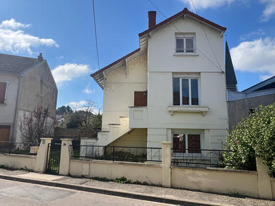 Maison - 104 m² - 5 pièces