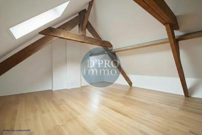 Maison en pierre - 76 m² - 4 pièces