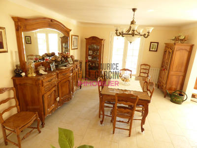 Villa - 168 m² - 4 pièces