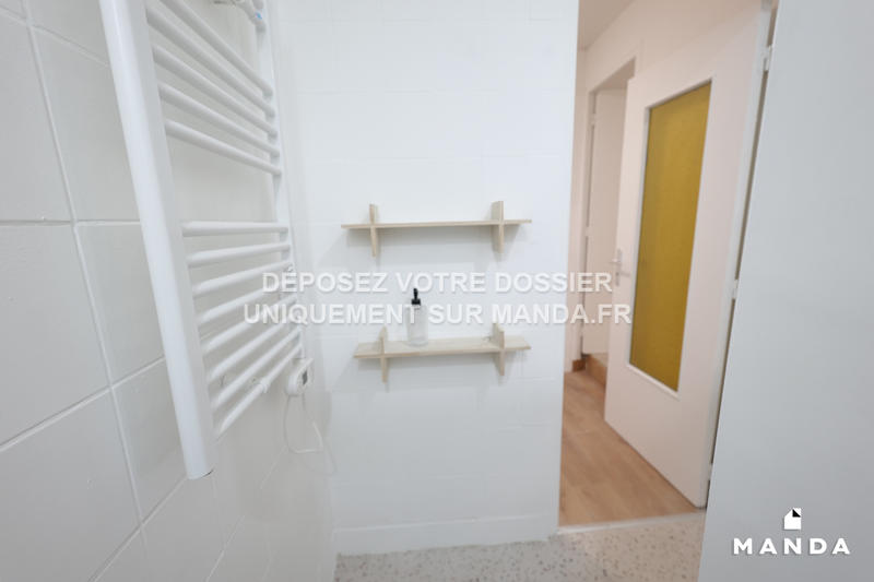 Chambre - 13 m² - 5 pièces