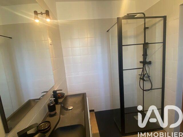 Maison - 182 m² - 7 pièces