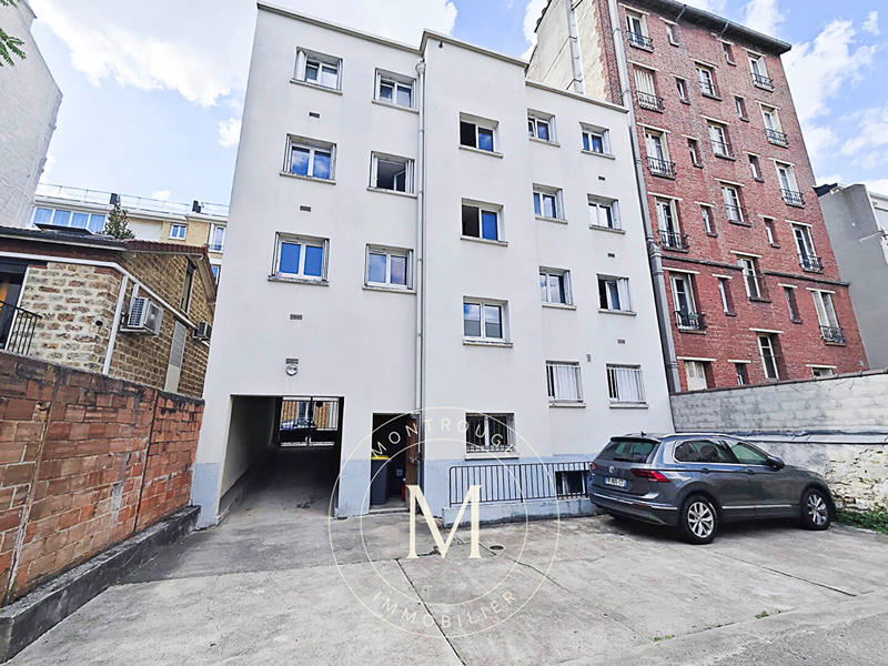 Local d'activité / Entrepôt - 30 m² - 2 pièces