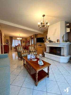 Maison - 160 m² - 6 pièces