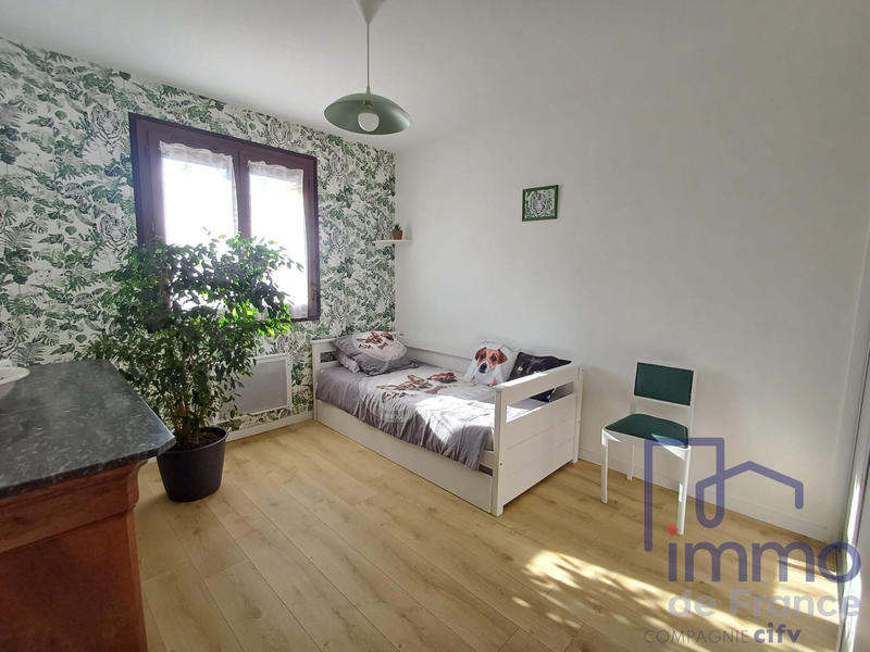 Maison traditionnelle - 132 m² - 6 pièces