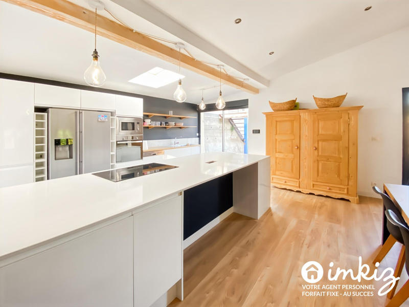 Maison - 157 m² - 6 pièces