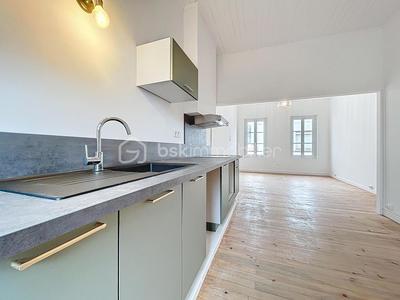 Appartement - 70 m² - 3 pièces