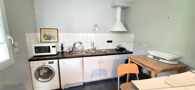 Propriété - 220 m² - 8 pièces