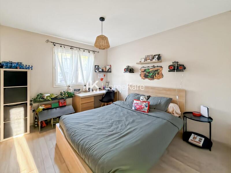 Maison - 120 m² - 5 pièces