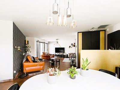 Maison - 159 m² - 6 pièces