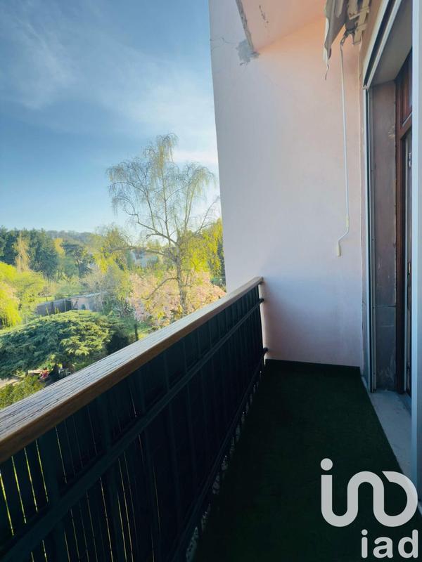 Appartement - 95 m² - 6 pièces