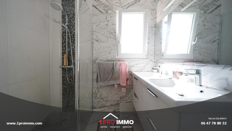 Maison - 135 m² - 6 pièces