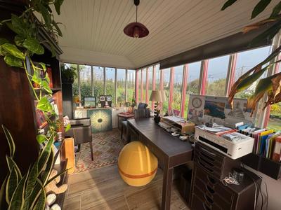 Maison - 110 m² - 4 pièces