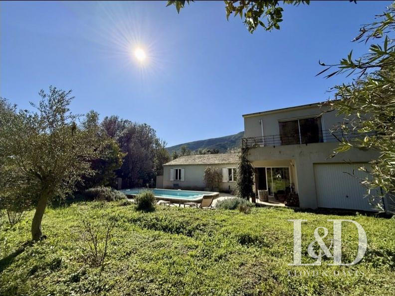 Villa - 135 m² - 4 pièces