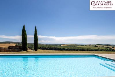 Maison de maîtres - 900 m² - 26 pièces