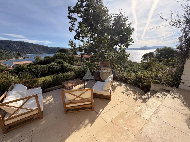 Villa - 189 m² - 6 pièces